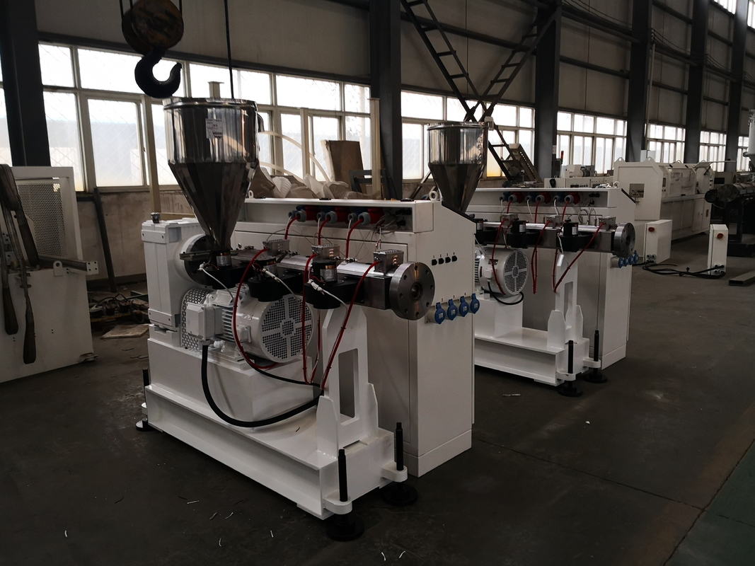 एचडीपीई एलडीपीई पीई पाइप प्रोफाइल गोली शीट ग्रिड बोर्ड एकल पेंच extruder SJ120/28 75kw 300kg/h extrusion मशीन